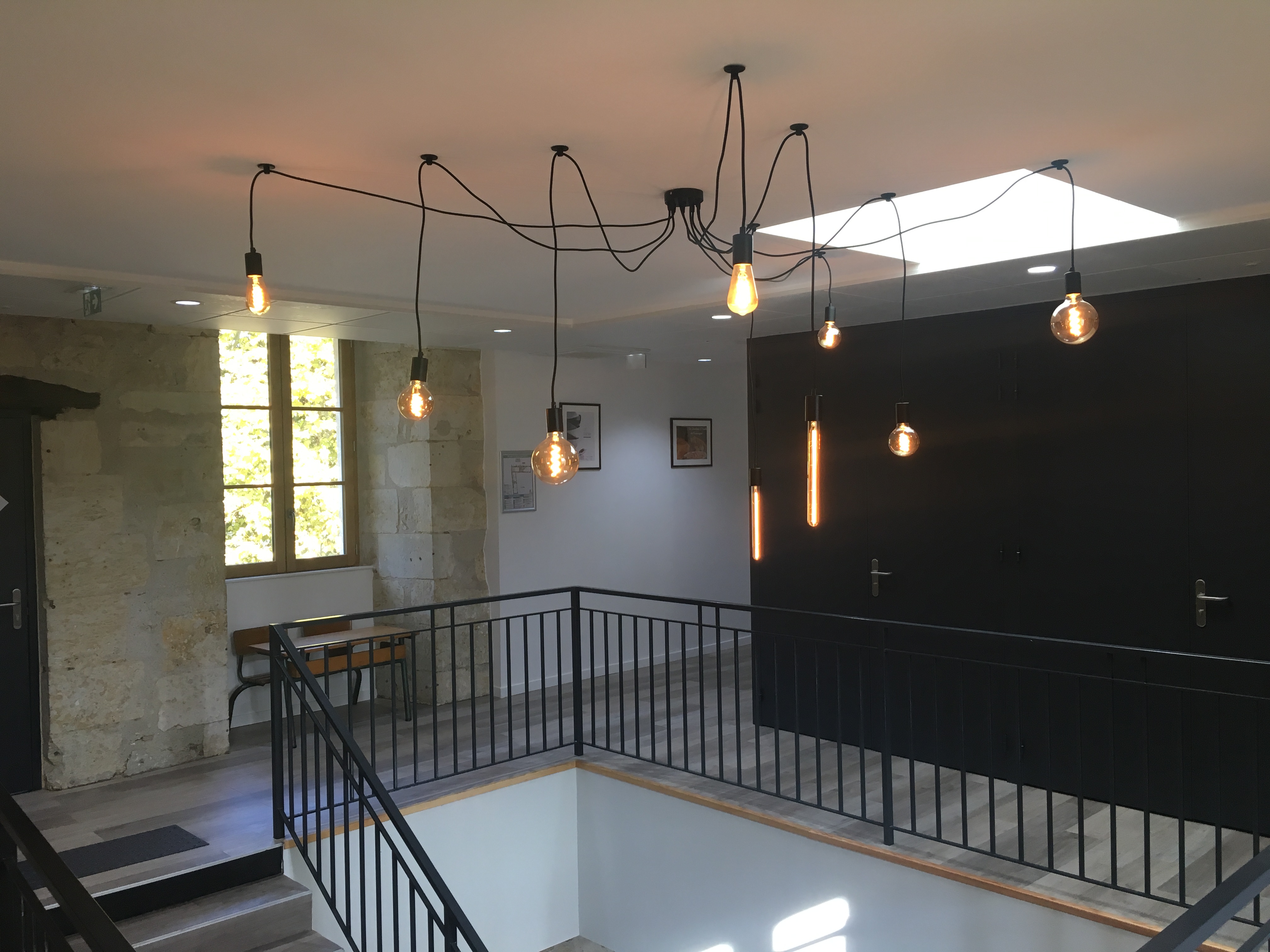 Escalier principal lumières (6)